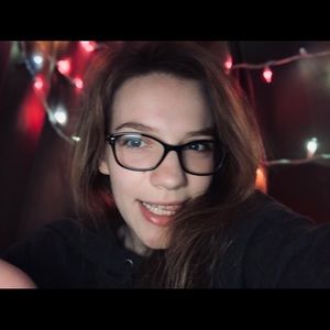 Meet your Posher, Christin